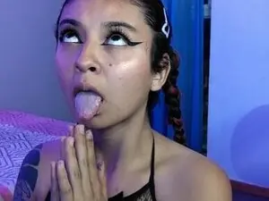 Mariajuana  live sex cam