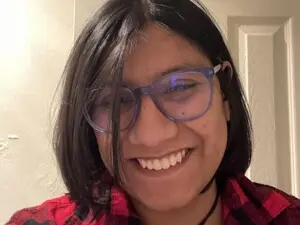 MissLolaStone  live sex cam