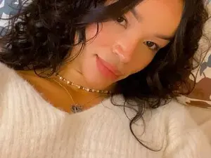 Kiararose22  live sex cam