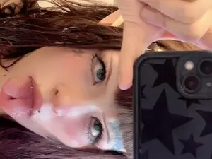 Kitty_goth  live sex cam