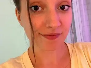 SkinnyAnna  live sex cam