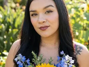 Ayla_love  live sex cam