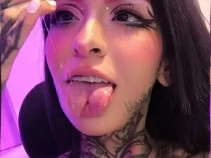Niicki  live sex cam