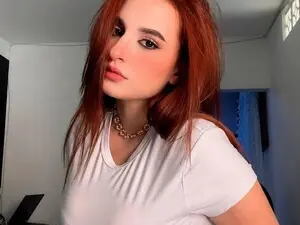 Aisha0  live sex cam