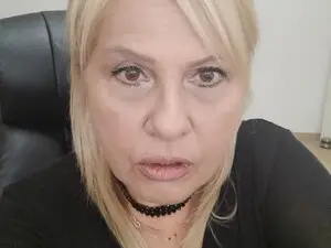 AmberDoll4u  live sex cam