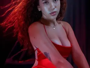 Bella_taine  live sex cam
