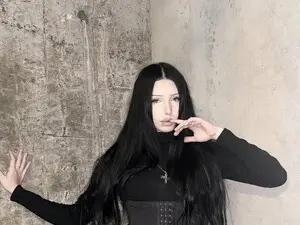Dark_ange1l_  live sex cam