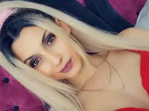 IsabelRose1  live sex cam