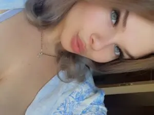 LittleNicole  live sex cam