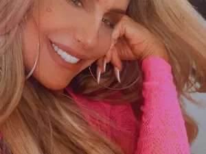 Demi_Tatum  live sex cam