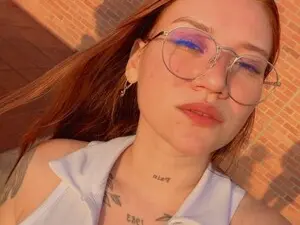 Khalesi69  live sex cam