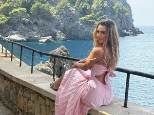 Your_Selena  live sex cam