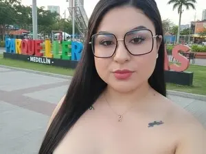 Emma_naughty  live sex cam