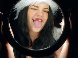 Kaitlyn_xox  live sex cam