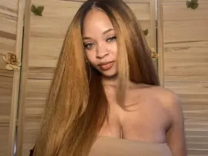 MelissaGee  live sex cam