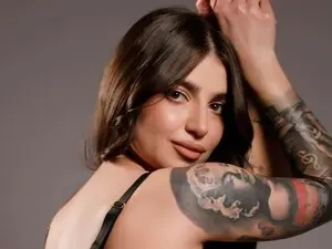 PureEllie  live sex cam