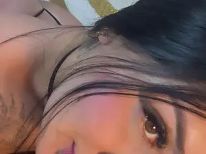 Niinaortega  live sex cam