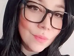 Sharonnleon  live sex cam
