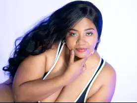 KiaraDiaz  live sex cam