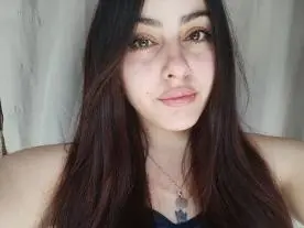 Carolinna  live sex cam