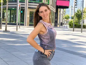 Honeygirl  live sex cam