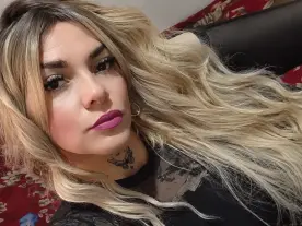 LULUHOT  live sex cam