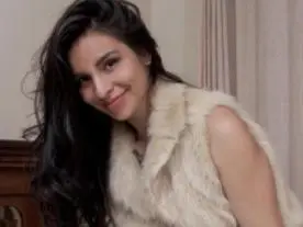 AntoniaHoney  live sex cam