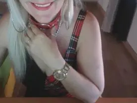 Milf_Salamanca  live sex cam
