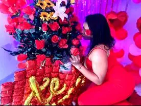 Dolldirtyzahory  live sex cam