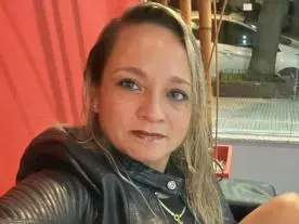 Kari  live sex cam