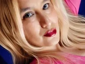 Luana_Love  live sex cam