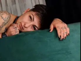 Isa_Velvett  live sex cam