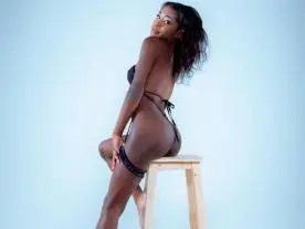 DannaQueen  live sex cam