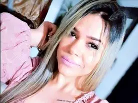 Danielalatin  live sex cam