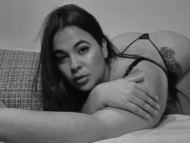 IsaColeman  live sex cam