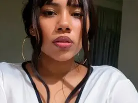 Itaikk  live sex cam