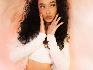 ChloeRosses  live sex cam