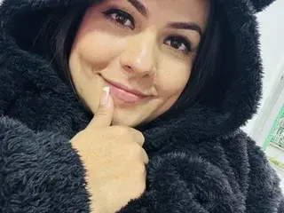 KateWinnickk  live sex cam