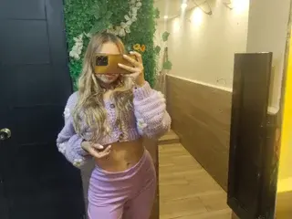 RainbowLov21  live sex cam