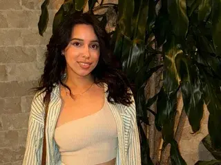 CiciTheBaddest  live sex cam