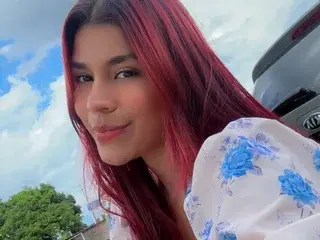 CloeCollins  live sex cam