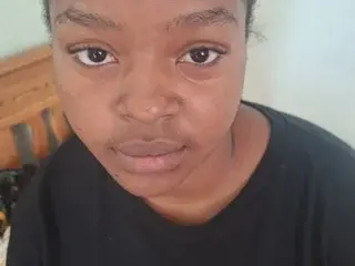 Prettyvelvet22  live sex cam