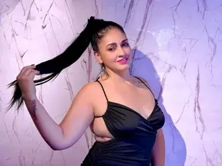 CarlaJones19  live sex cam