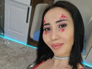 Miachoo  live sex cam