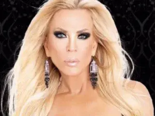 AmberLynnXXX  live sex cam