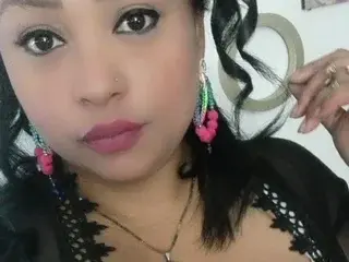 Xelenagomez31  live sex cam