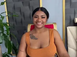 EmilyZani  live sex cam