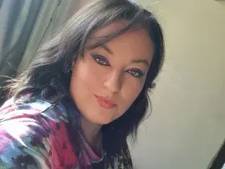 Katianavontease  live sex cam