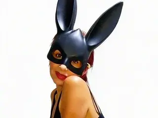 Rebecca_mitchell  live sex cam