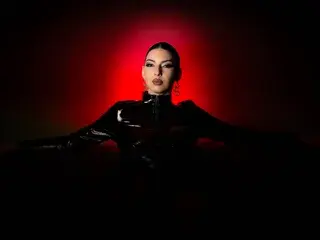 SkylarSparks  live sex cam